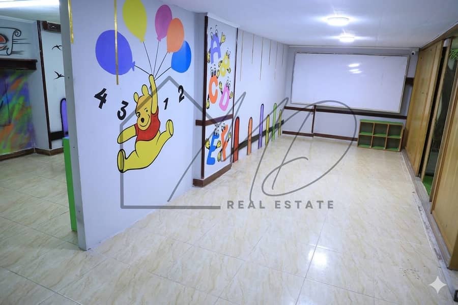 Administrative headquarters for rent in Cleopatra 200m - Ansicht 4