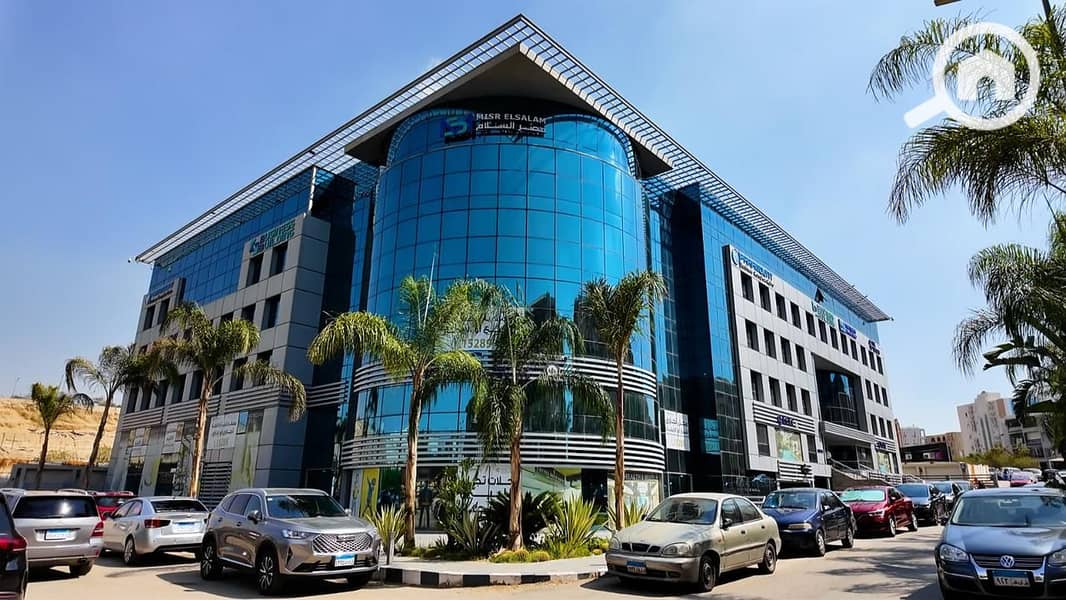 Rare Opportunity | 700 SQM Corporate Office in Fully Operational Business Hub - Widok 2