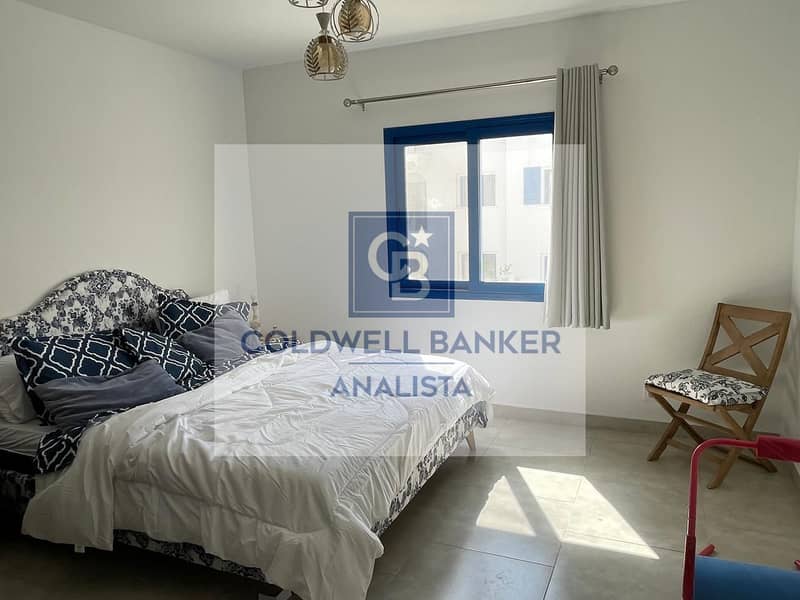Luxury 2 Bedroom Chalet for Rent in Marassi Greek – Fully Furnished – North Coast** - Widok 4