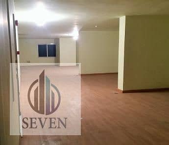 *Administrative Office for Rent 400 m², Ultra-Modern, Licensed, Air-Conditioned, Dijla Plaza Building, Dijla Maadi* - Görünüm 3