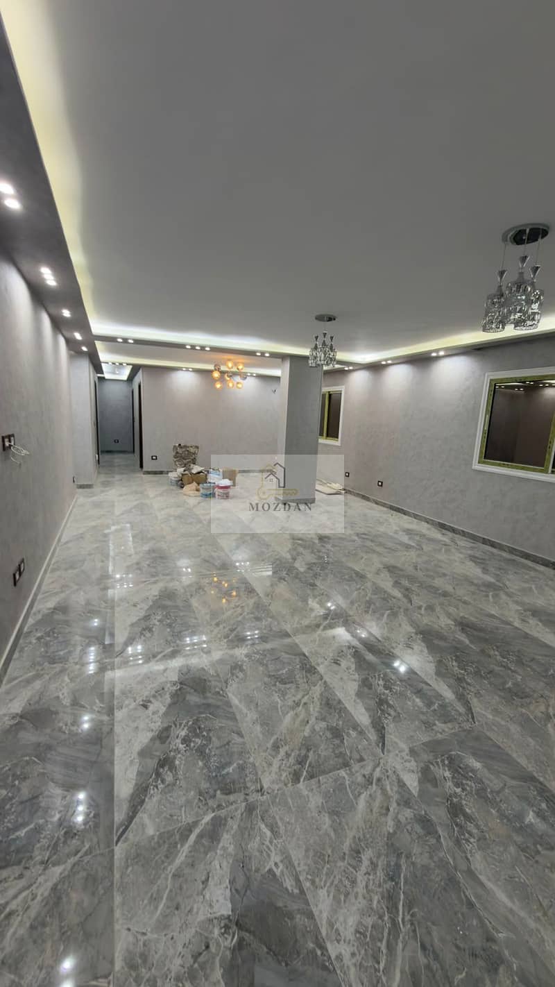 Ultra Super Lux apartment for rent with hotel-level finishing and an open view, in the eighth section in front of Carrefour Zahra El Maadi. - Ansicht 3