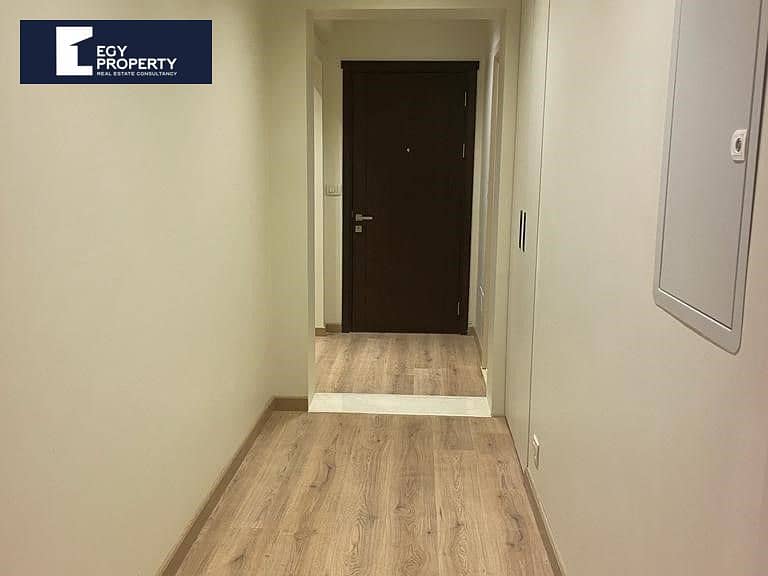 Townhouse villa For Sale in District 5 New Cairo Fully Finished with kitchen and AC's - Ansicht 5