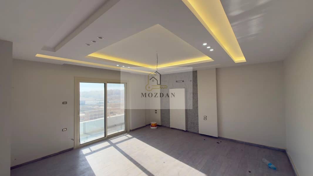 Ultra super lux apartment for rent with hotel finishing at the highest level, open view in the Eighth District, in front of Carrefour Zahraa Maadi - Widok 6