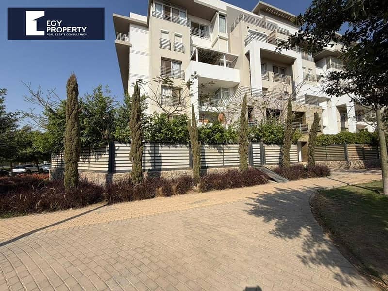 Apartment With Garden For Sale in Hyde Park New Cairo - New Cairo - Widok 6