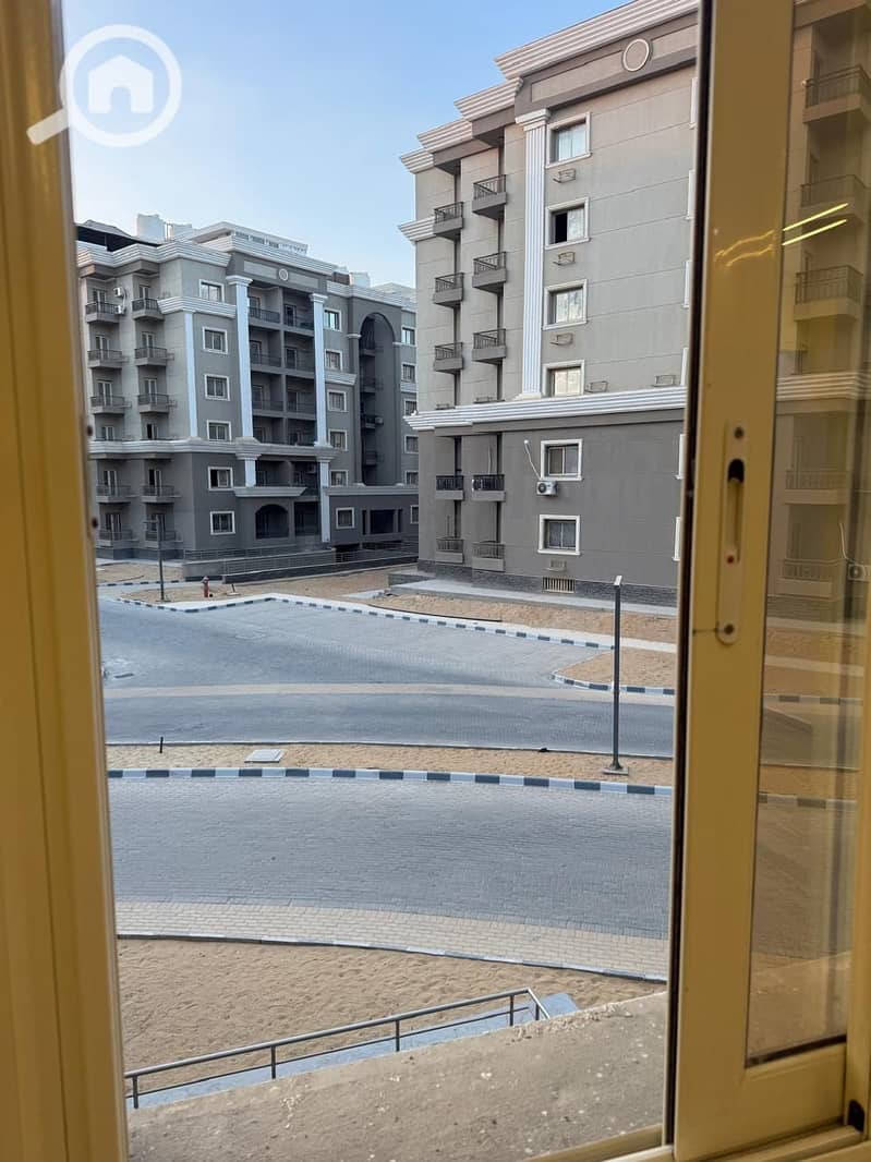 Apartment for sale 168m first occupancy | first floor half northern view | open view | Town Residence Fifth Settlement | 6 million cash – pohled 4