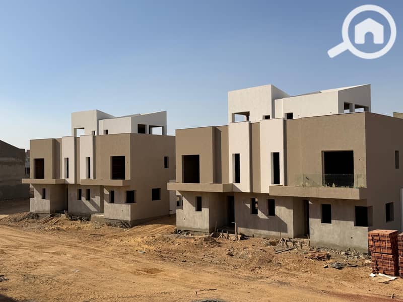 Lake House 200 meters for sale in Mostakbal City, delivery in 6 months, installments available - Widok 2