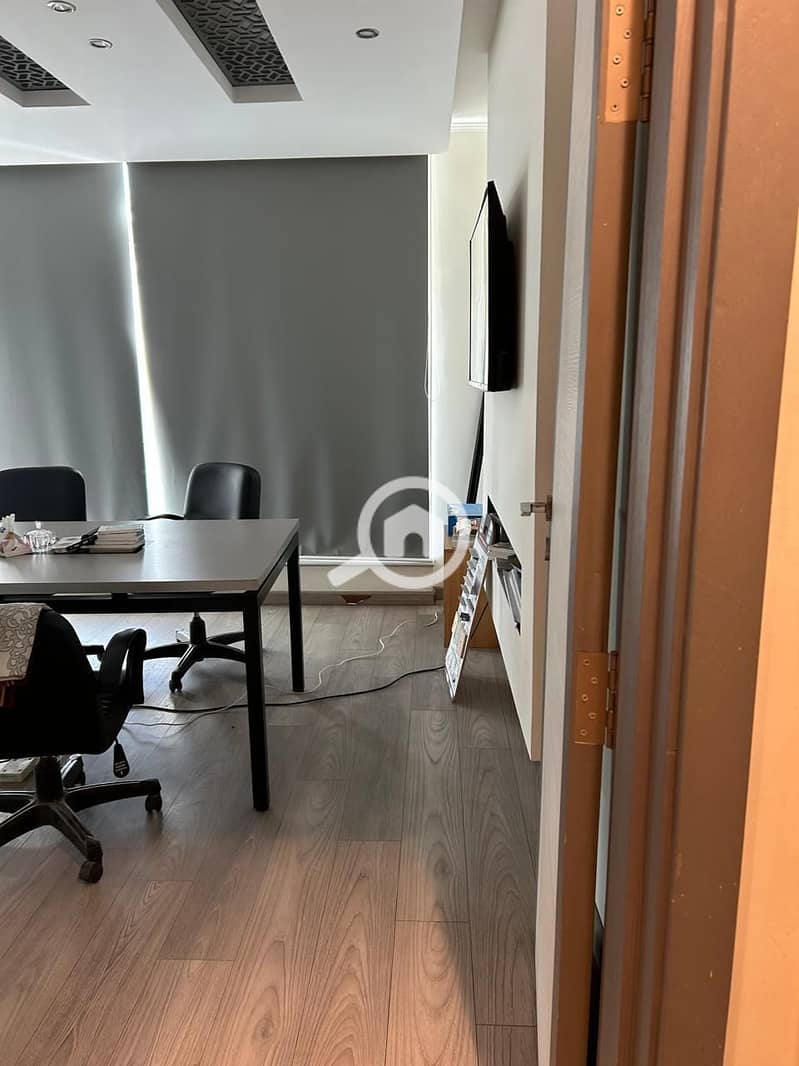 Office for sale, 135 sqm in Samaa Cairo Towers on the Maadi Ring Road - Więcej