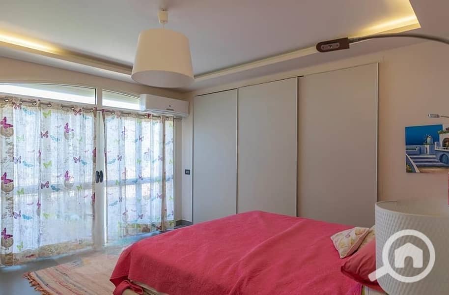 North Coast Hills villa in the first row, 6 rooms in a prime location – pohled 5
