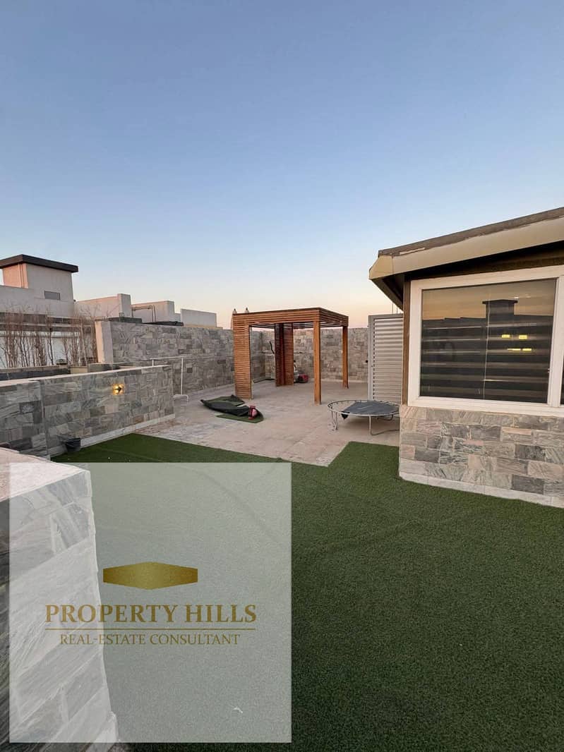 A great deal on a 4-bedroom penthouse in New Cairo with only a 3% down payment and installments over 8 years. For sale at half the original price! - Widok 2