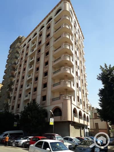 10+ Beds Other Residential for Sale in Downtown Cairo, Cairo - IMG-20250223-WA0098. jpg
