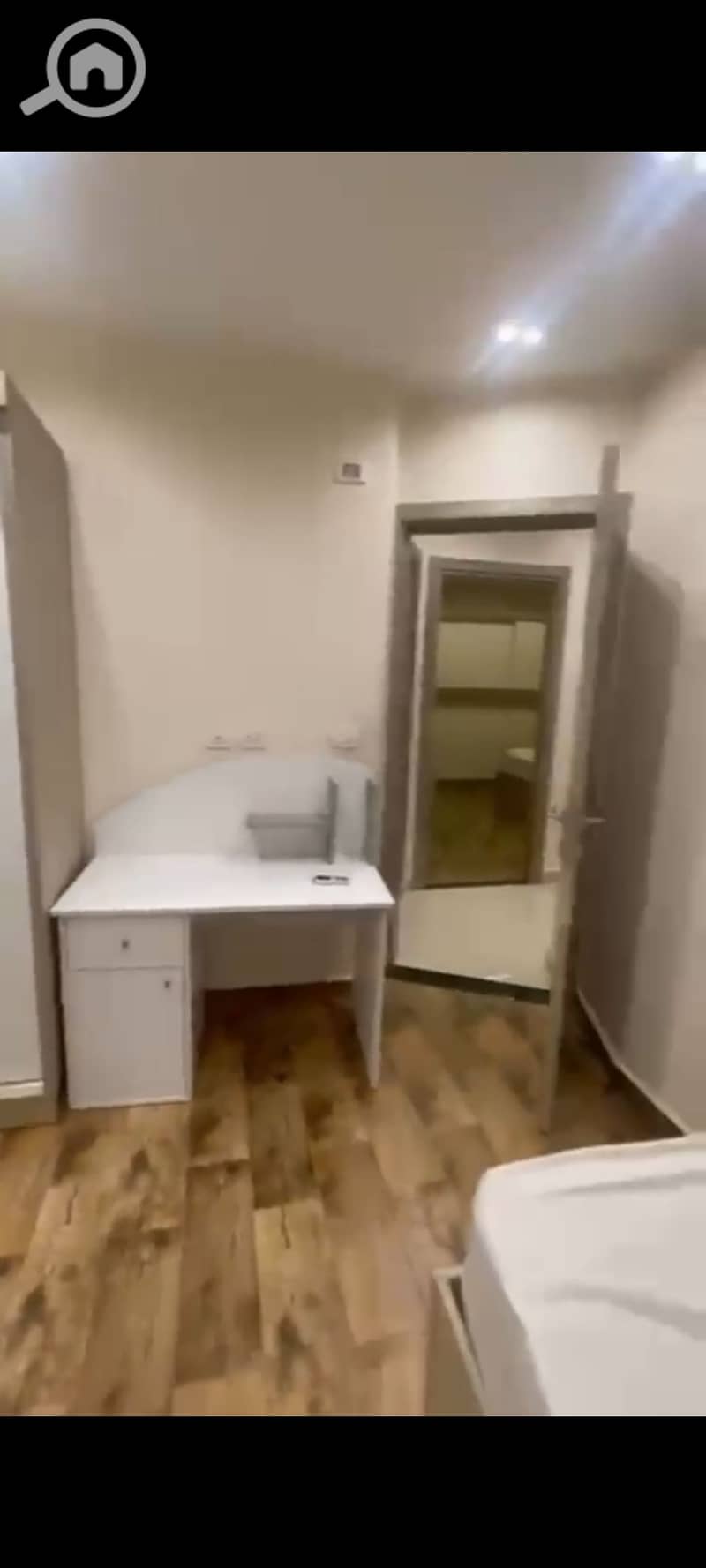 39 1001422119. jpg