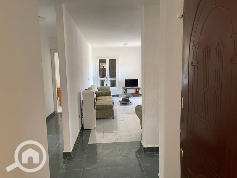 For rent, an apartment with a full view of the sea in Diamond Beach Village, North Coast, kilometer 90 and a half, next to the National Bank Village. Clear view of the sea, consisting of 3 rooms, 2 bathrooms, and 2 air-conditioned rooms, close to all services. Details and prices are in the description. For rent from the owner, an apartment in Diamond Beach Village, North Coast. - Widok 6