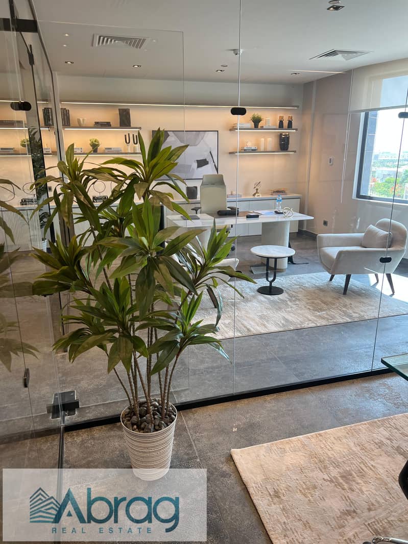 Office for sale in Portal Sodic, Sheikh Zayed. - Aanzicht 4