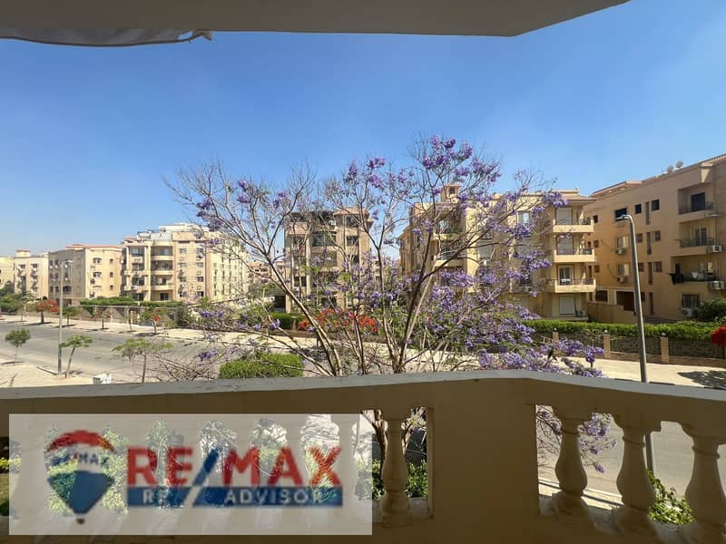 Apartment for rent with kitchen and air conditioning in Beverly Hills Compound - Sheikh Zayed City - Widok 2