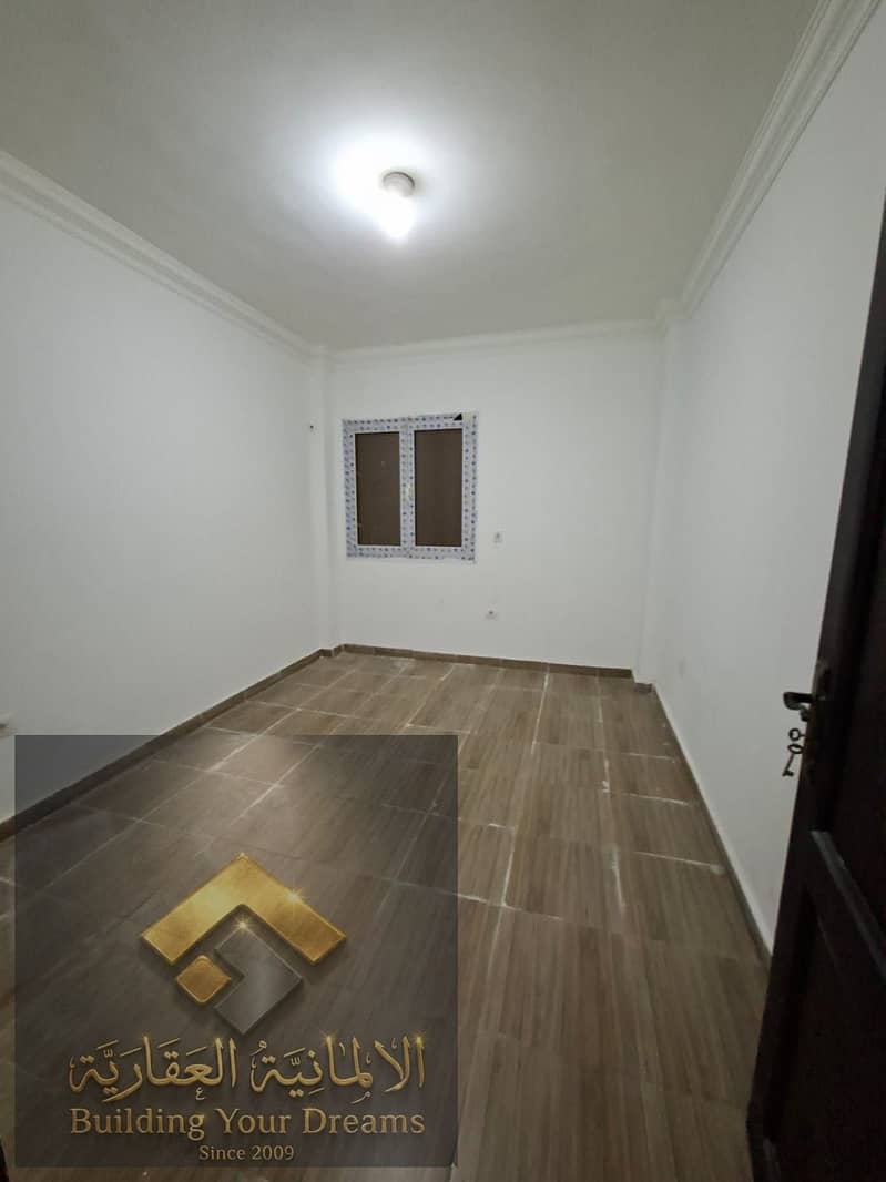 Apartment for sale, fourth floor, 115 square meters, 3 bedrooms, bathroom, kitchen, reception area with two pieces, residential area in Egypt, Al-Andalus, Third Settlement. - Widok 5