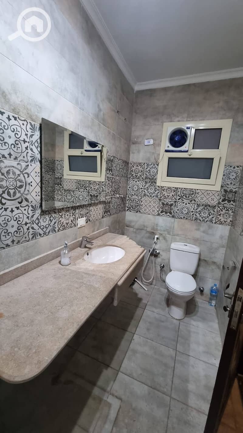 **Apartment for Rent in New Cairo – First Settlement – Al Banafseg Buildings** Prime location in Al Banafseg Buildings, First Settlement, clo - Mehr