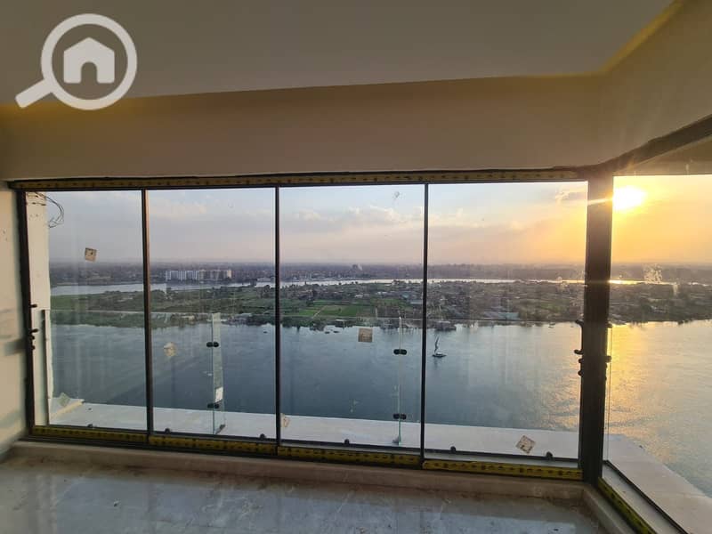 Furnished apartment for sale on the Nile Corniche in Maadi - Więcej