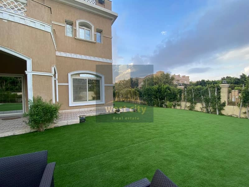Villa standalone 6 rooms for sale at compound Mena Garden City - Widok 4