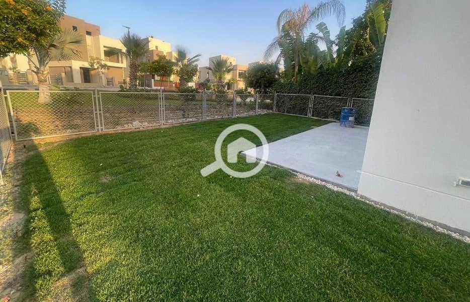 Fully Finished Ground Duplex for sale in CASA Beverly Hills 234sqm 3 bedrooms 4 bathrooms with 120 sqm wide garden over looking landscape and allegria - Widok 2