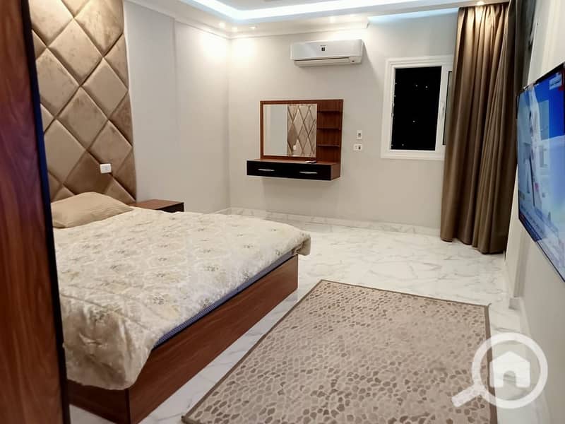 Furnished hotel apartment with hotel finishing near Sheraton Hotel for upscale and distinguished living - Więcej