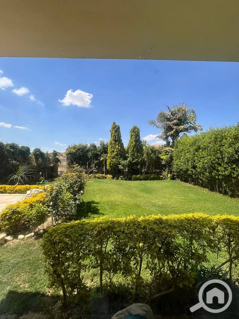 Twin house villa for rent in Greens compound, semi-furnished. - Widok 3
