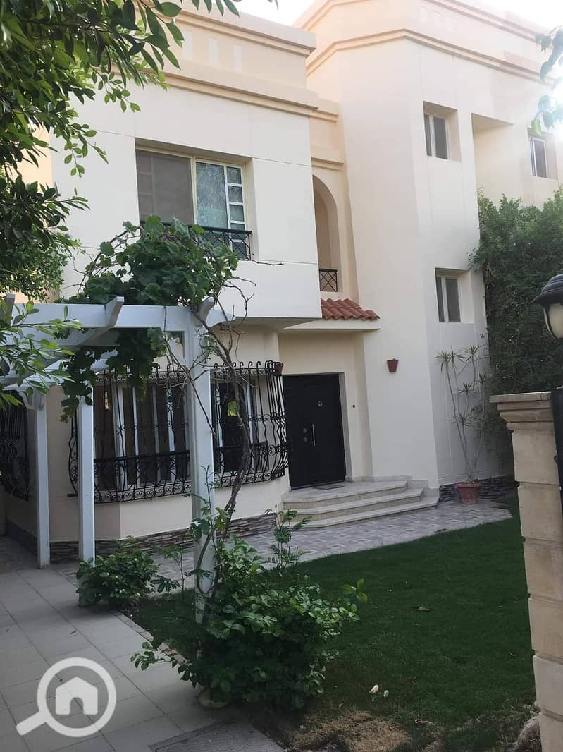 Townhouse for sale with special finishing garden view Building area 209M land area 237M Layout 3 bedrooms and 3 bathrooms Al Rehab Model B – pohled 2