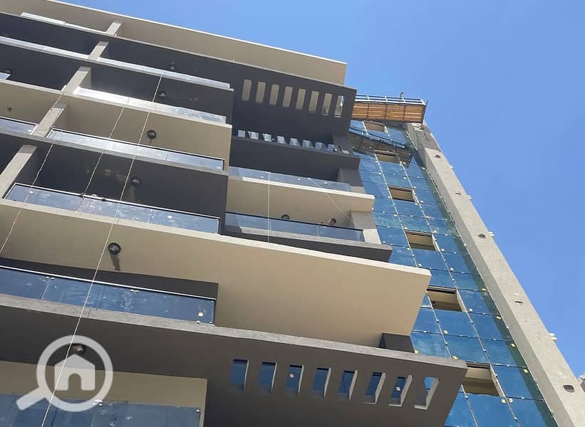 Apartment for sale ready to move with a down payment of 500thousand and installments up to 10 years, finished with air conditioning,in La Capital - Widok 6