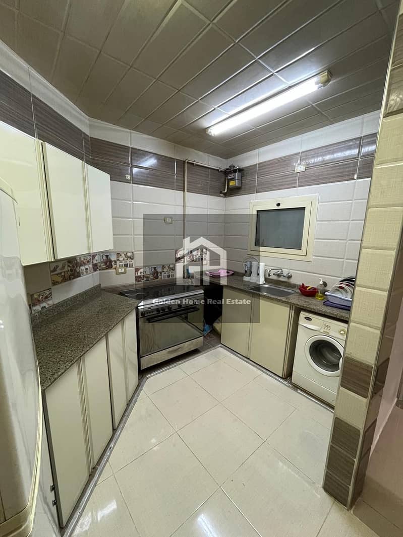 Furnished apartment for rent, first round, in the first phase of El Khamayel compound, Sheikh Zayed - Widok 4