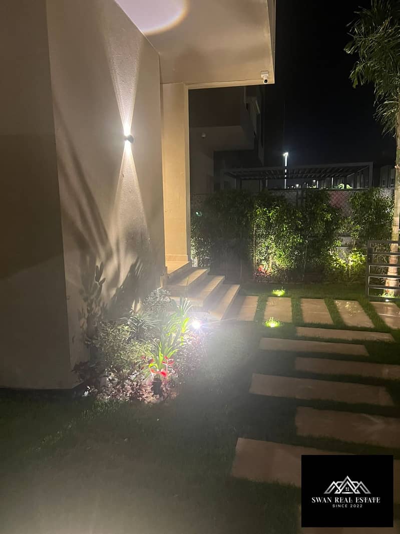 Luxurious 330m² Corner Townhouse for Rent in Etapa, Sheikh Zayed | 4BR, Super Lux Finishing, Equipped Kitchen, Private 120m² Garden & ACs. Price: 75K - Widok 4