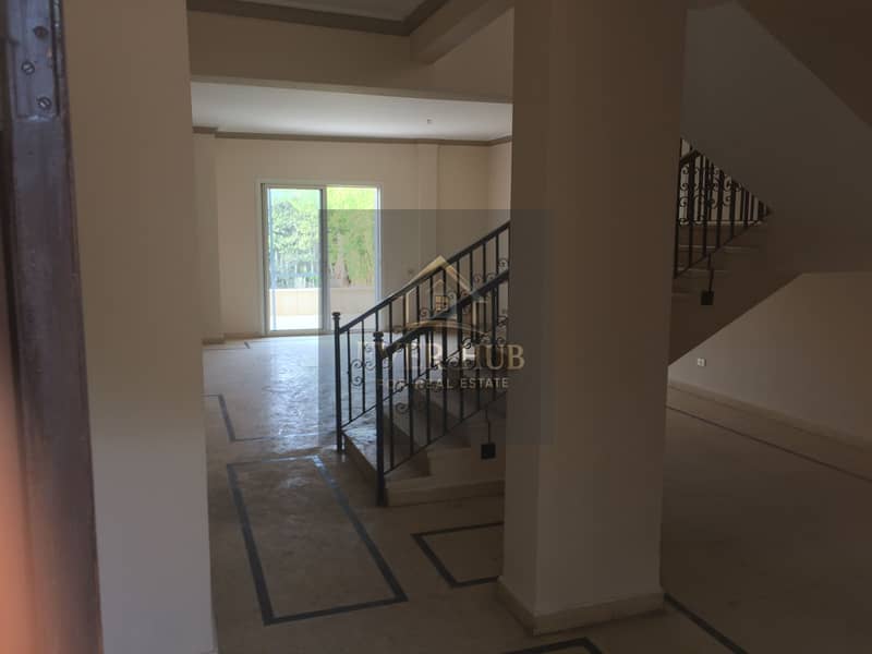 Villa for sale in Hadayek El Mohandeseen compound, 4 bedrooms including 2 master bedrooms, prime location within the compound. – pohled 3