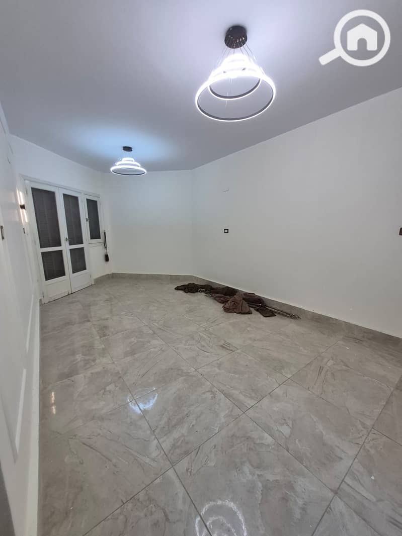 An apartment of 70m for sale in the third assembly, super lux finishing, first residence, fully equipped with a very distinguished location. – pohled 3