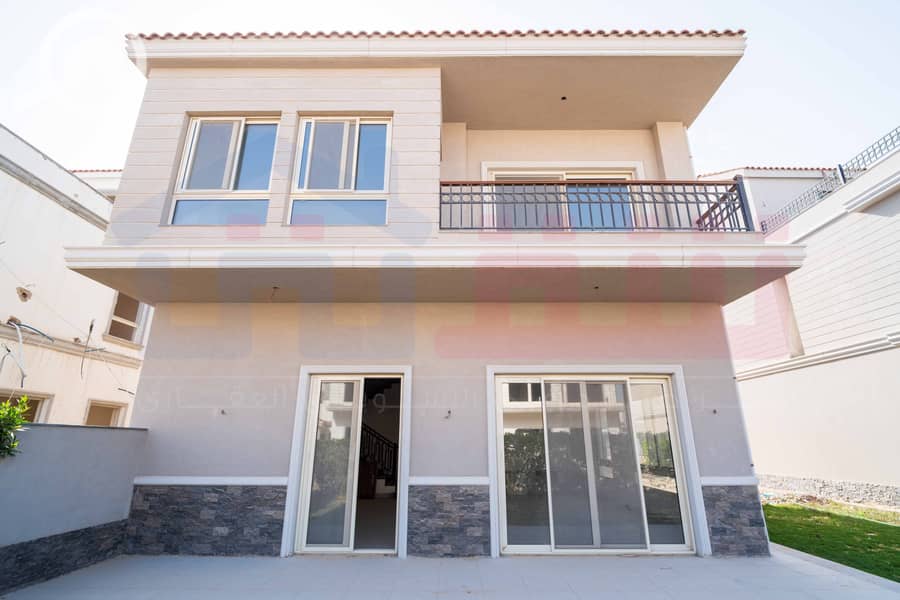 Twin House Villa for Sale (279 sq m + 150 sq m Garden) Smouha - Marouj Compound - Ansicht 4