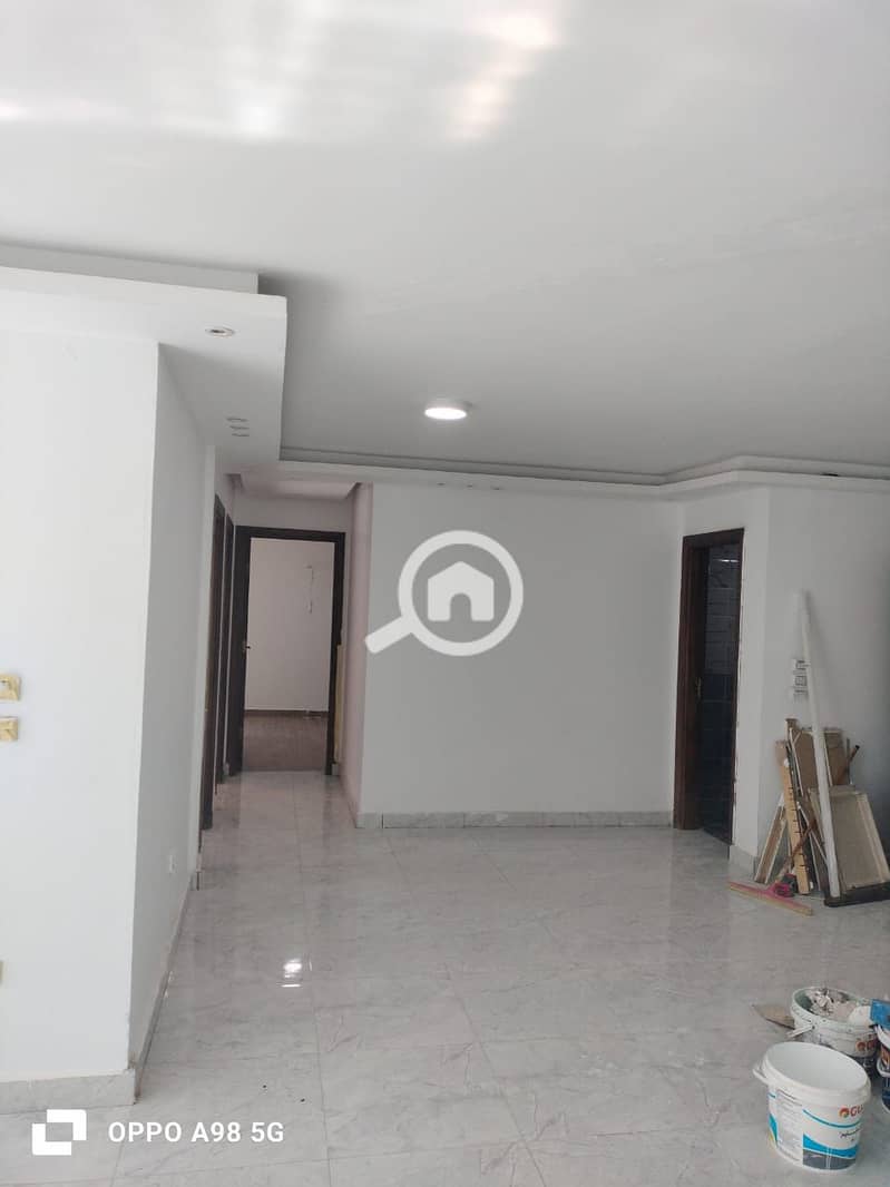 Administrative office for rent, 150 square meters, super deluxe finishing, in Rehana Plaza building, Memaar Al Morshedy, Zahraa Al Maadi - Więcej