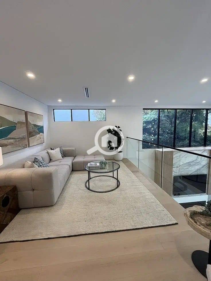 Townhouse Ready to move, Al Shorouk Entrance 2, minutes from the Suez Road and close to Cairo International Airport and the American University. - Więcej