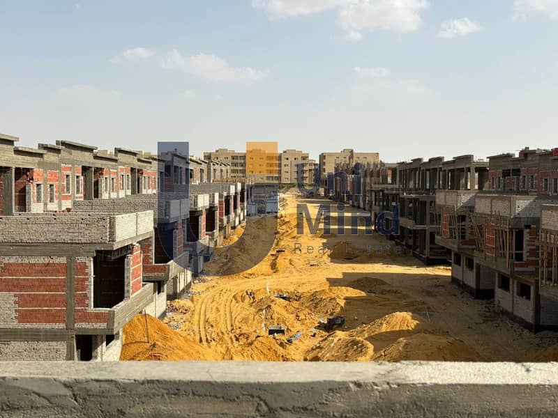 Townhouse for sale soon delivery garden view with installments American University Street Fifth Settlement – pohled 5