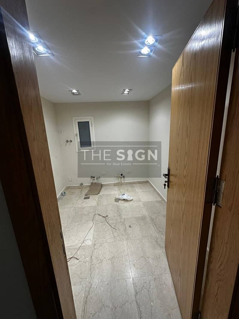 Mountain View Hyde Park apartment for rent, - Widok 5