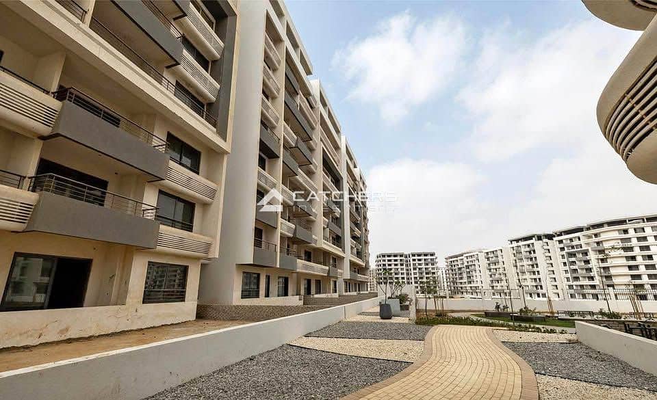 Townhouse for immediate occupancy with a 50% cash discount in a fully integrated compound | New Administrative Capital – pohled 4