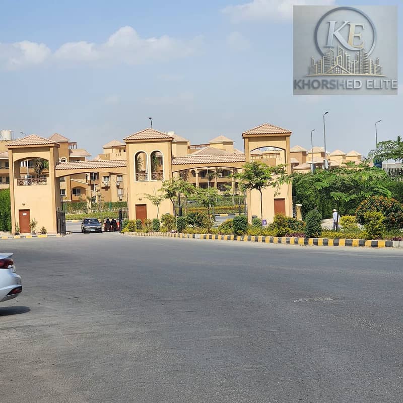 Commercial and Administrative Mall The best mall in Sheikh Zayed and 6th of October City Inside Al Khamael Compound - Widok 5