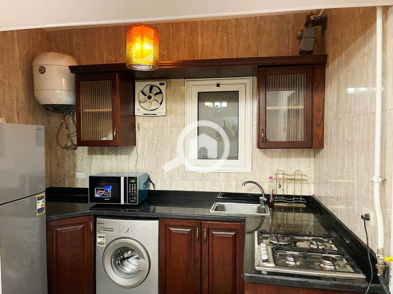 The best furnished rental studio – pohled 3
