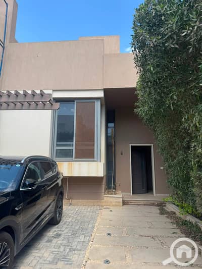 4 Bedroom Twin House for Sale in Sheikh Zayed, Giza - IMG-20260618-WA0035. jpg