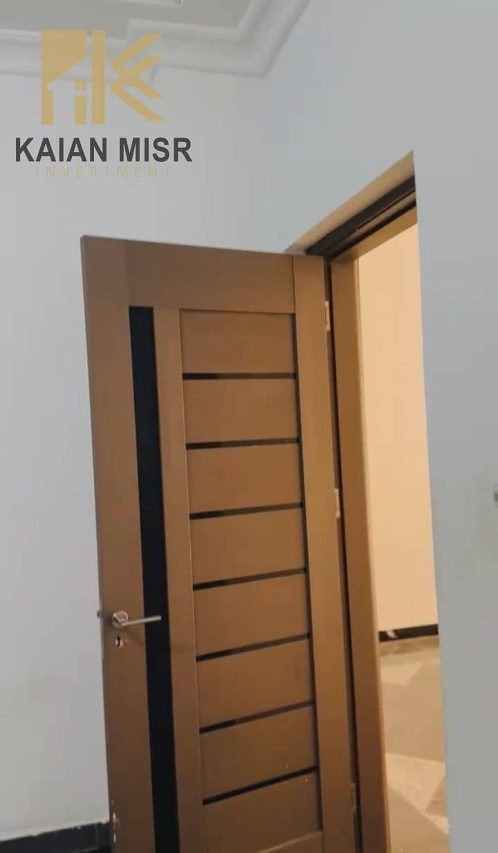 7 1000090020. jpg