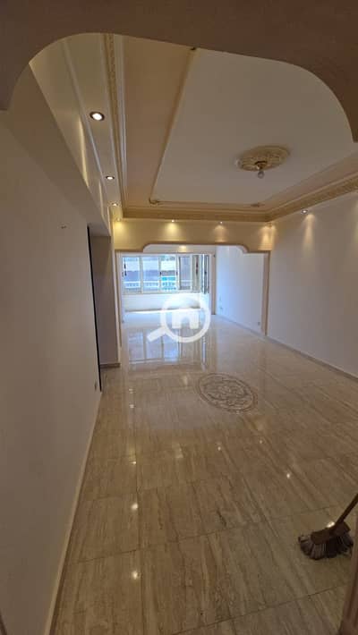 فلیٹ 2 غرفة نوم للبيع في الأزاريطة، الإسكندرية - bc285946-787f-4a91-8af5-8f71171e39e3. jpg فلیٹ 2 غرفة نوم للبيع في الأزاريطة، الإسكندرية - bc285946-787f-4a91-8af5-8f71171e39e3. jpg