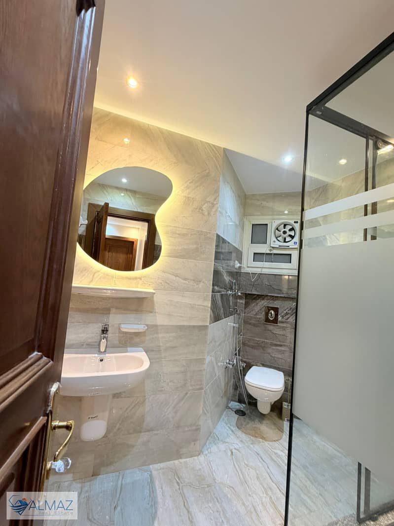 Furnished 150 sqm apartment for rent in Safwat Al Andalus Compound, Fifth Settlement, on 90th Street, near the American University Axis. – pohled 5