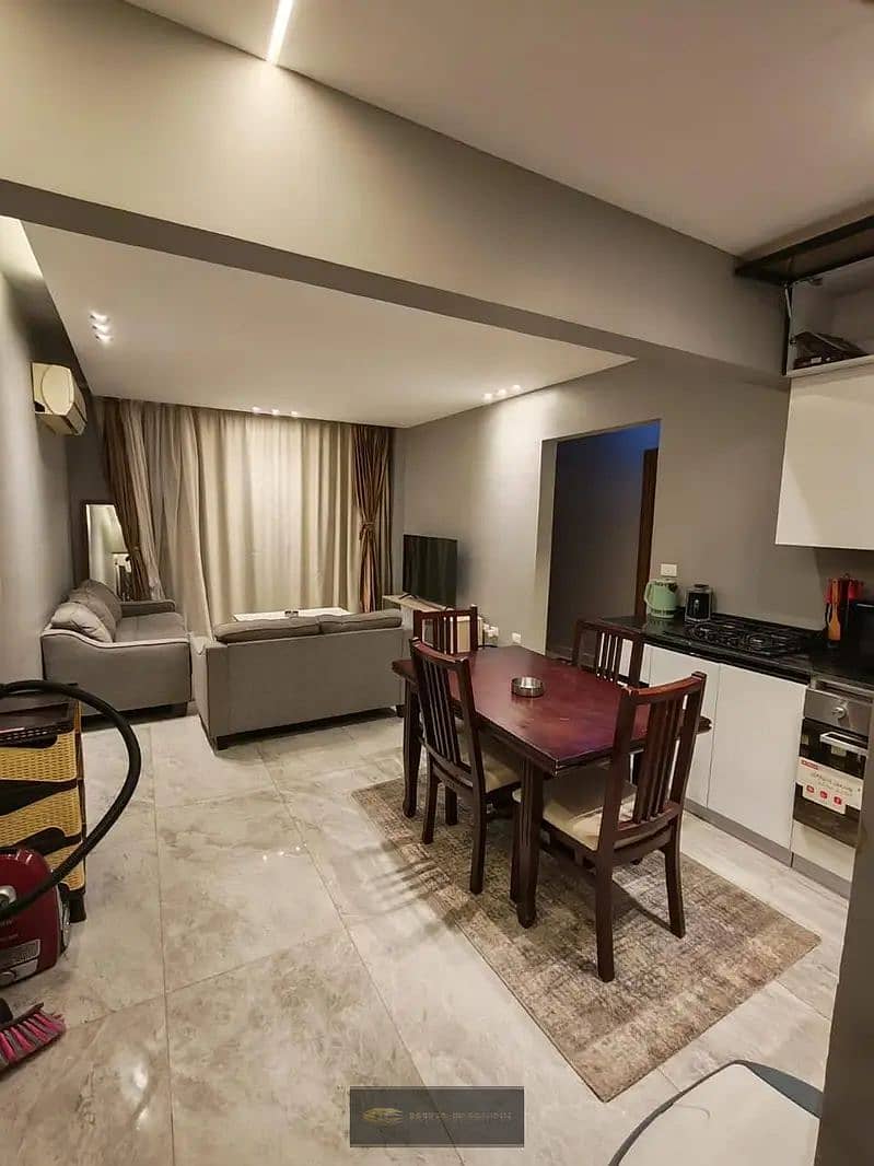 Apartment for sale in Al Mostakbal Towers in Sheikh Zayed - fully furnished with appliances at a special price - Aanzicht 3