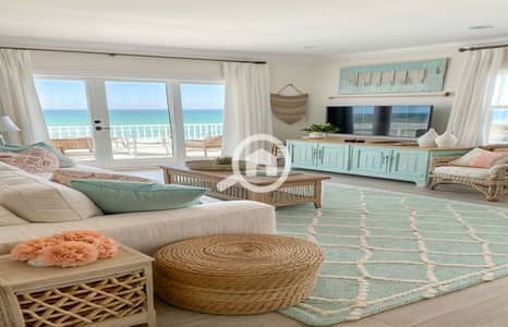 3 Bedroom Chalet for Sale in North Coast, Matruh - 29 Navy and White Color Palettes for a Coastal Vibe. jpg