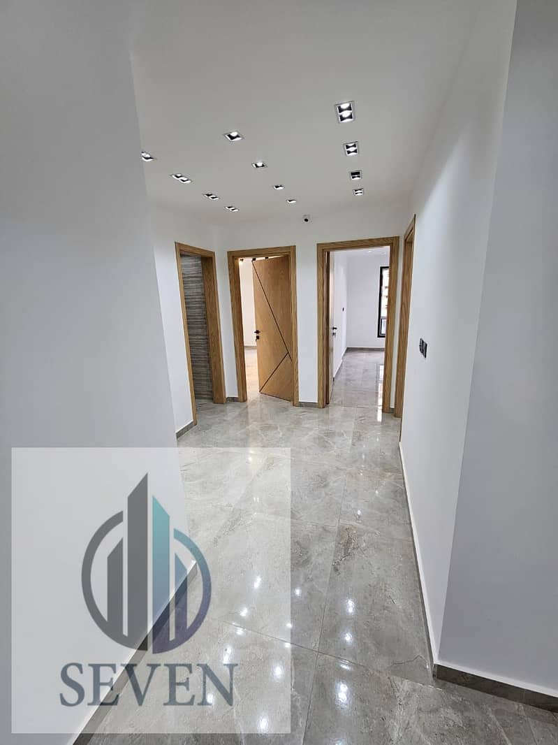 *Office for Rent, 170 sqm, licensed administrative building, Zahraa Al Maadi, prime location for big companies* - Widok 4