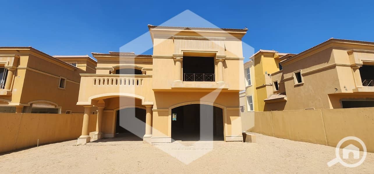 Unique Villa with a Private Garden Ready To Move for sale in Royal Meadows, Arco, El Sheikh Zayed . . . . . . . . . . . . . . . . . . . . . . – pohled 2