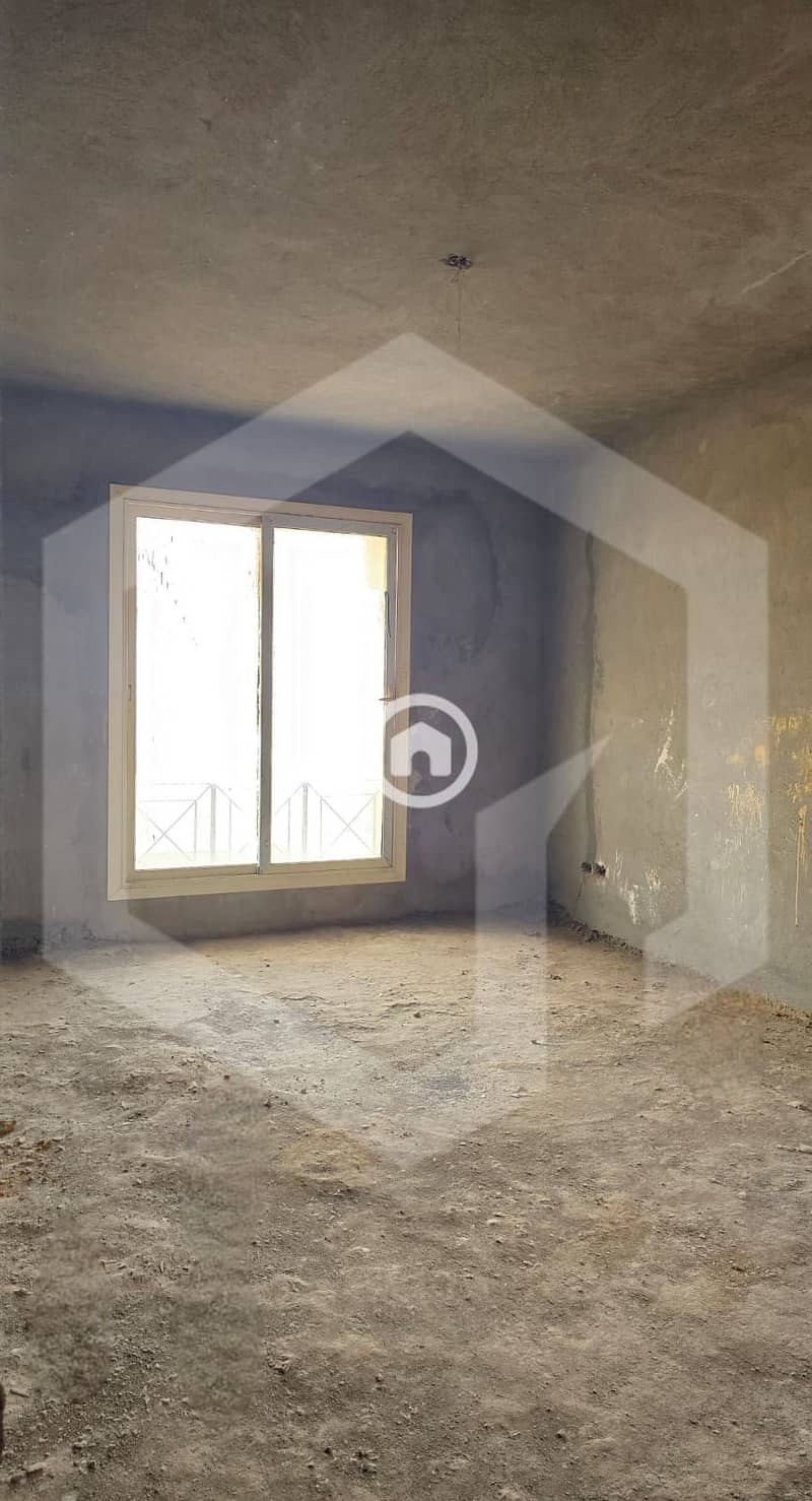 Villa with a Private Garden Ready To Move for sale in Royal Meadows, Arco, El Sheikh Zayed . . . . . . . . . . . . . . . . . . . . . . . . . . . . . - Ansicht 4