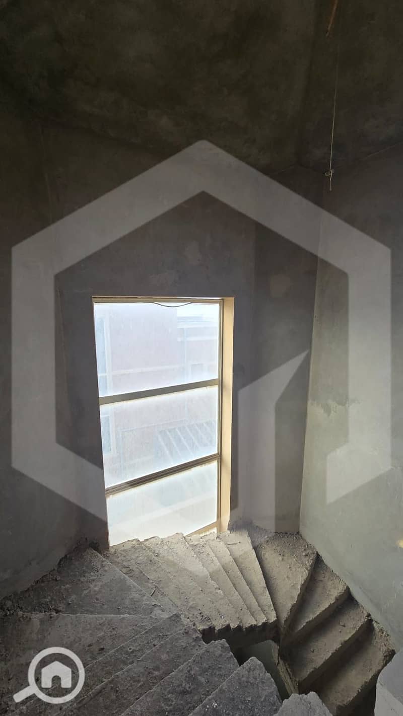 Villa with a Private Garden Ready To Move for sale in Royal Meadows, Arco, El Sheikh Zayed . . . . . . . . . . . . . . . . . . . . . . . . . . . . . - Mehr