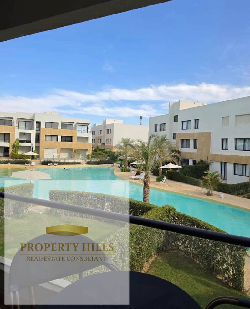 A villa located in Sokhna with a view of the sea and a swimming pool. – pohled 4